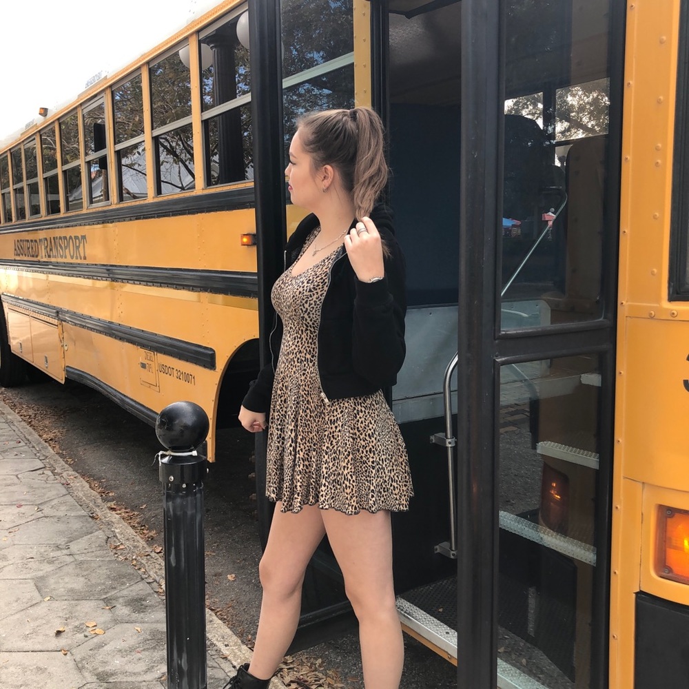 Meet your Posher, Violetta